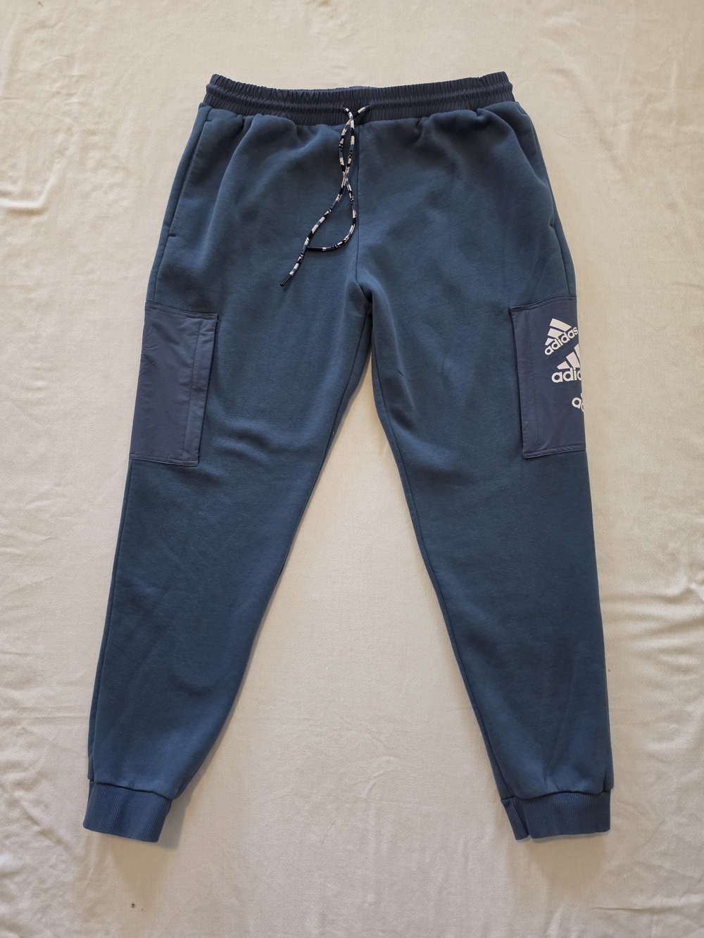 Adidas Men's Large Blue Fleece Cargo Jogger Sweatpants Logo Athletic Pockets
